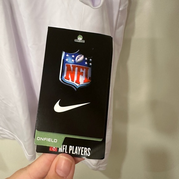 NWT Jaylen Waddle Miami Dolphins Jersey - Picture 2 of 6